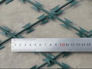 Hot Dipped Galvanized Razor Wire